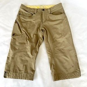 MOUNTAIN HARDWEAR Bermuda Shorts Womens Size 4 Khaki 5-Pocket Reflector Bands